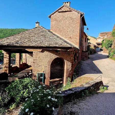 La Loubiere - Le Au Coeur De La Nature * Combret